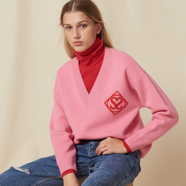 [SANDRO] 산드로 브이넥 핑크 로고 스웨터 (Allune)